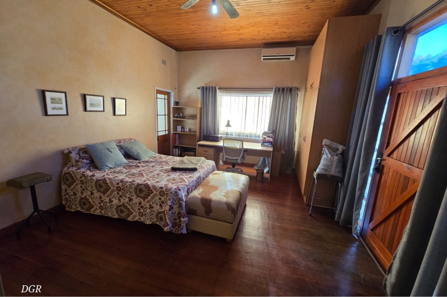 4 Bedroom Property for Sale in Herlear Northern Cape